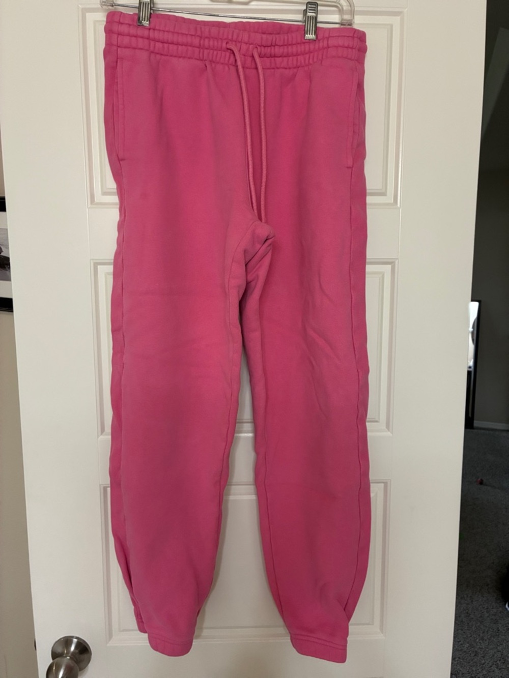Aritzia TNA Pink Drawstring Fleece Jogger Pants